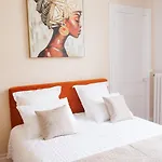Le Palais De Leo Luxury Hyper Center 4p Balcony Ac Apartment Epernay