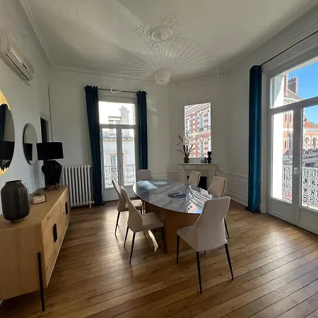 Apartament Le Palais De Leo Luxury Hyper Center 4p Balcony Ac Épernay