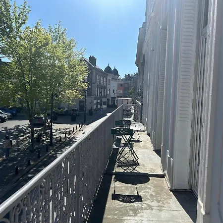 Le Palais De Leo Luxury Hyper Center 4p Balcony Ac דירה Épernay